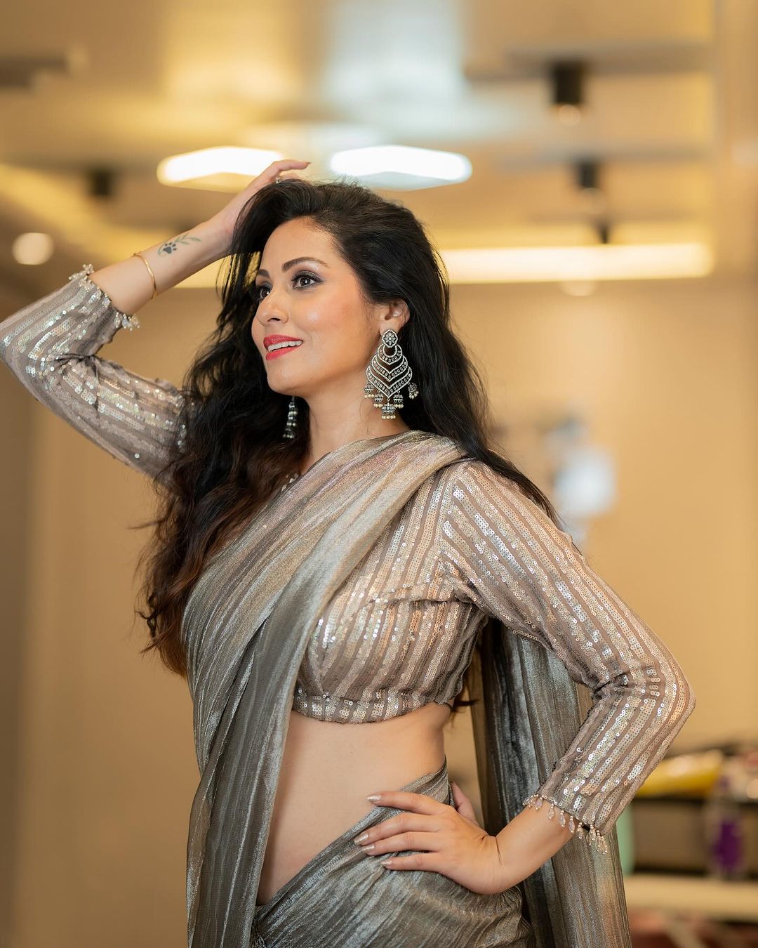 Indian Tv Actress Sadha Stills in Black Saree